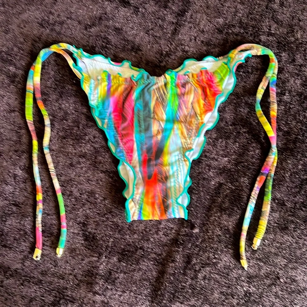 Bikini bottom 👙 - Picture 1 of 5